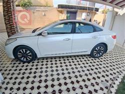 هیوندای ازێرا